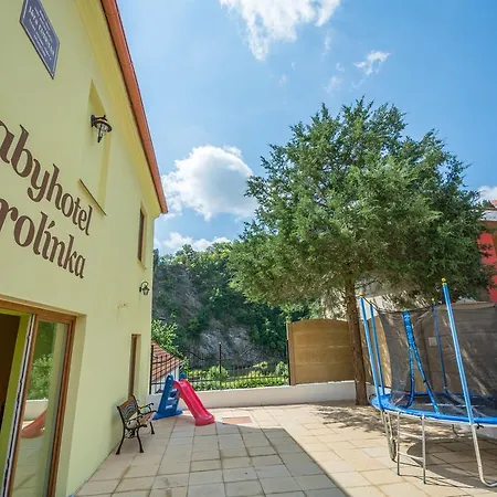 Babyhotel Karolinka بيت ضيافة فرانوف ناد ديجي
