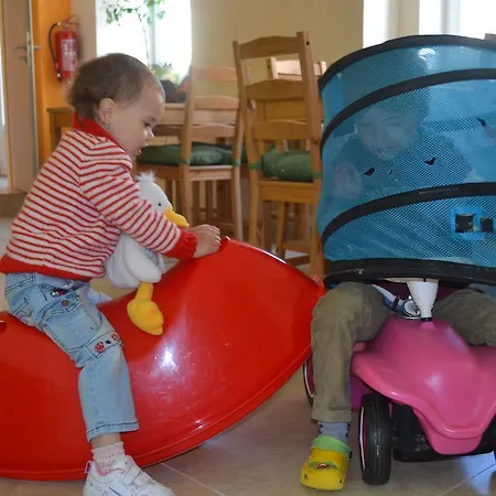 Babyhotel Karolinka Affittacamere Vranov nad Dyjí